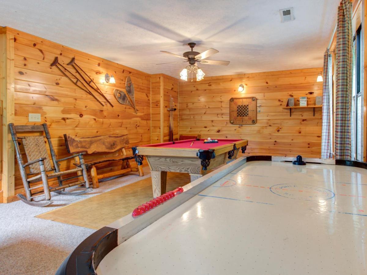 Great Expectations, 3 Bedrooms, Fireplace, Pool Table, Hot Tub, Sleeps 10 Gatlinburg Ngoại thất bức ảnh